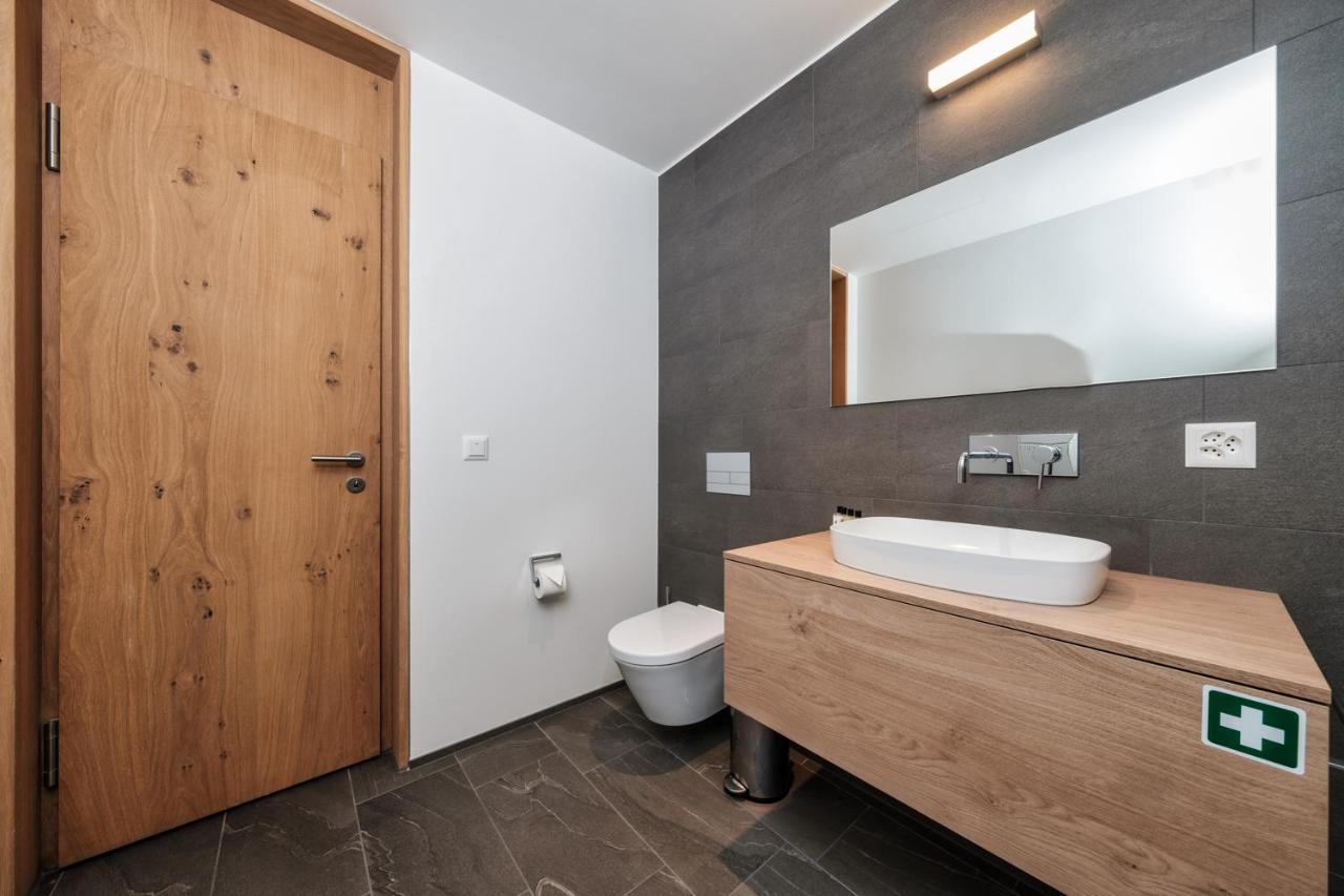 Luxury Panorama Apartment With Alpengold Spa Access Davos Extérieur photo